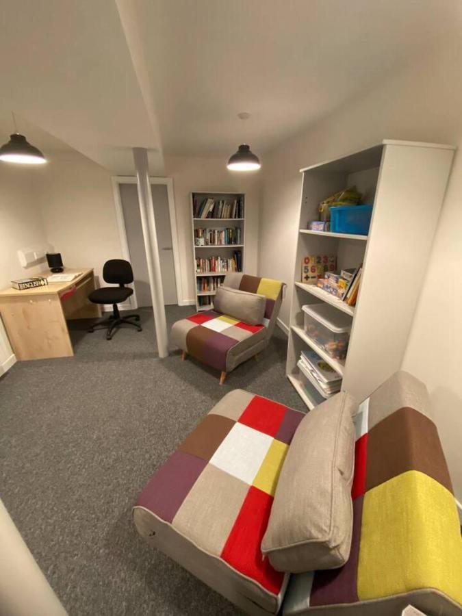 Town House In Ideal Location Central إيننيسكيلن المظهر الخارجي الصورة