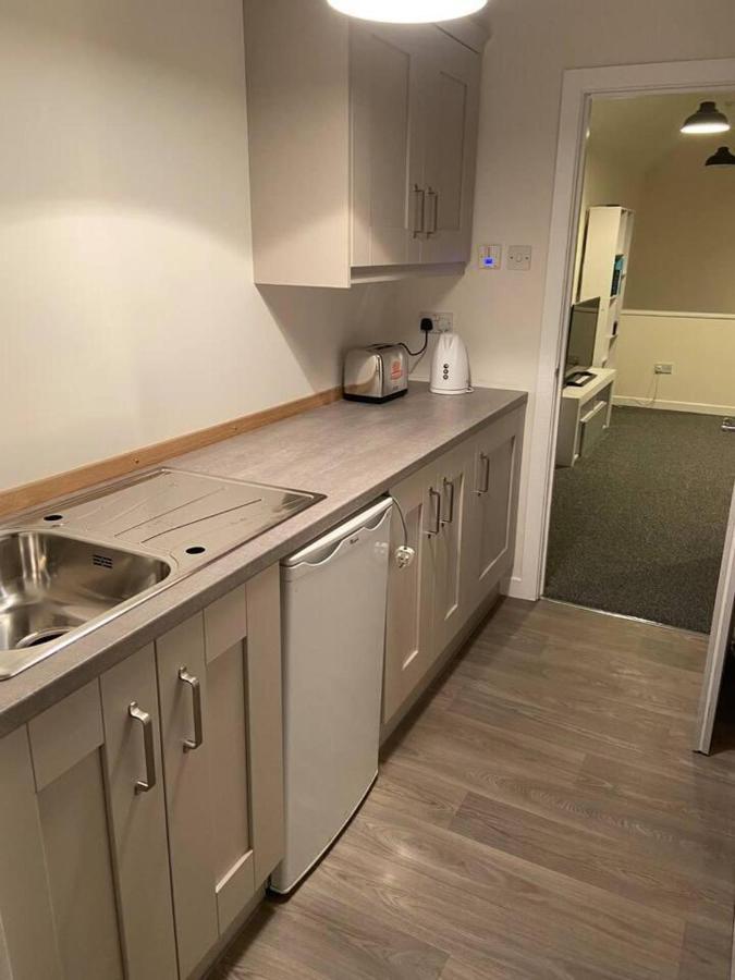 Town House In Ideal Location Central إيننيسكيلن المظهر الخارجي الصورة